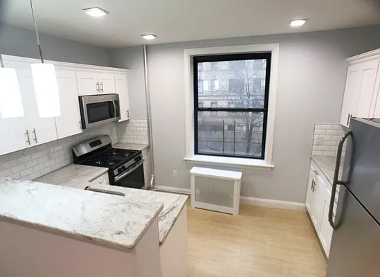 Rented by Bohemia Realty Group | media 3