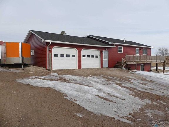2nd image of 1118 Dows St