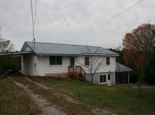 352 Pond Springs Rd, Chickamauga, GA 30707