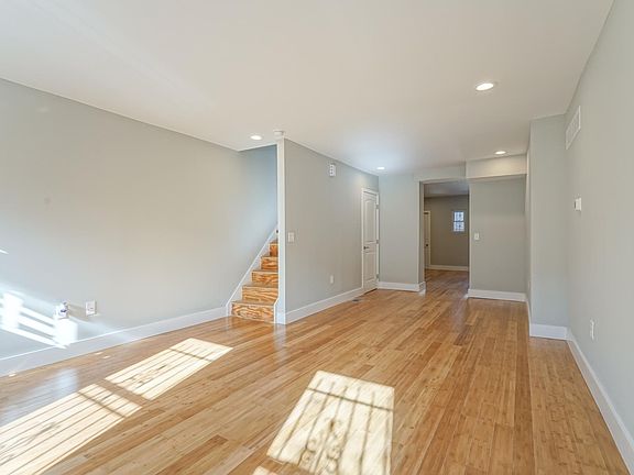 4th image of 515 McKean St
