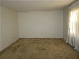 2nd image of 5444 Moonlight Dr