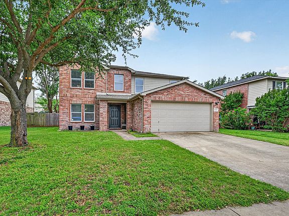 2nd image of 2540 Blue Myrtle Way