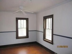 1st image of 102 N Wallace Blvd