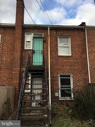 2nd image of 2023 Rosedale St NE