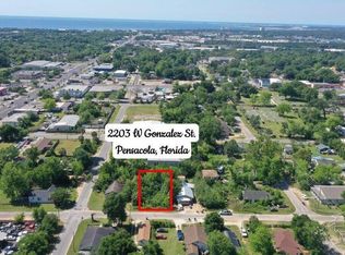 2203 W Gonzalez St, Pensacola, FL 32505