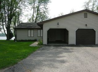 1101 N Detroit St, Warsaw, IN 46580