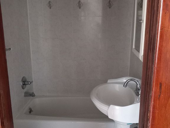 4th image of 248 President St Floor 3
