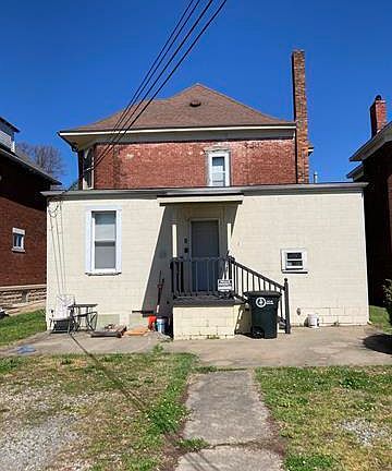 2nd image of 1122 Jefferson St