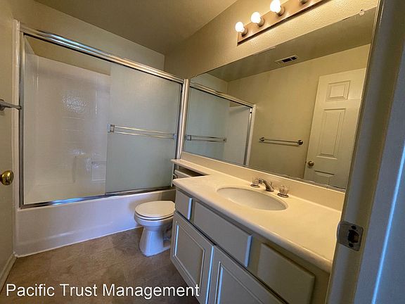 2nd image of 21844 S Vermont Ave Unit 4