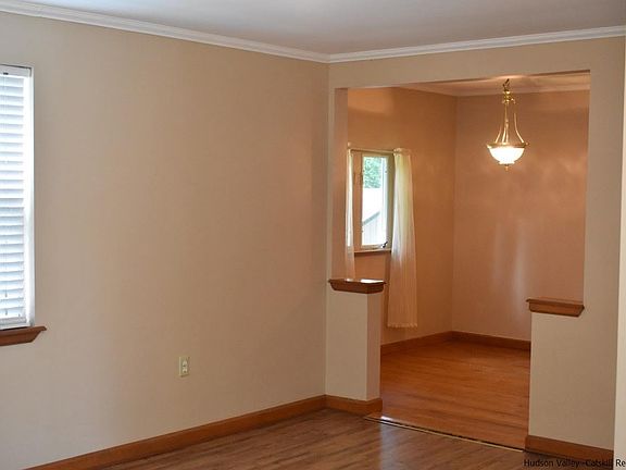 3rd image of 442 Glenerie Blvd