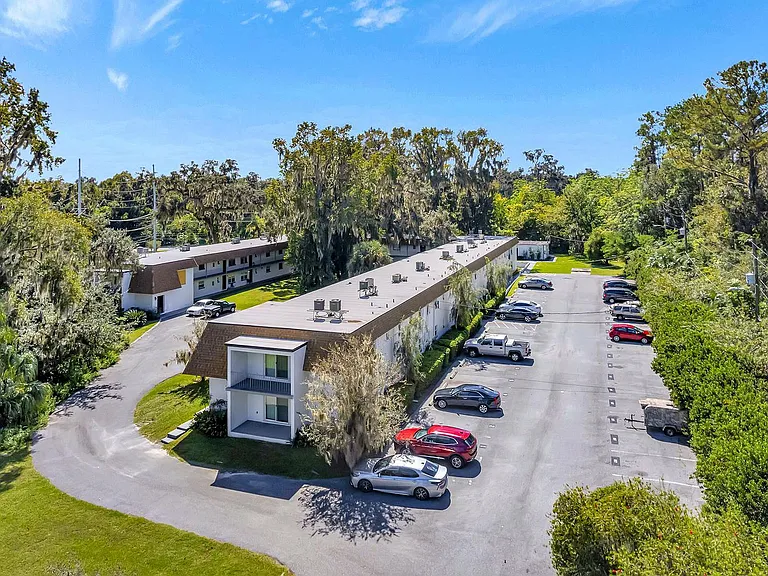 Experience tranquil living in this beautifully landscaped apartment community.