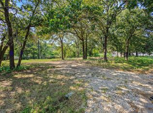 29 Allen A Dale Dr, Gordonville, TX 76245