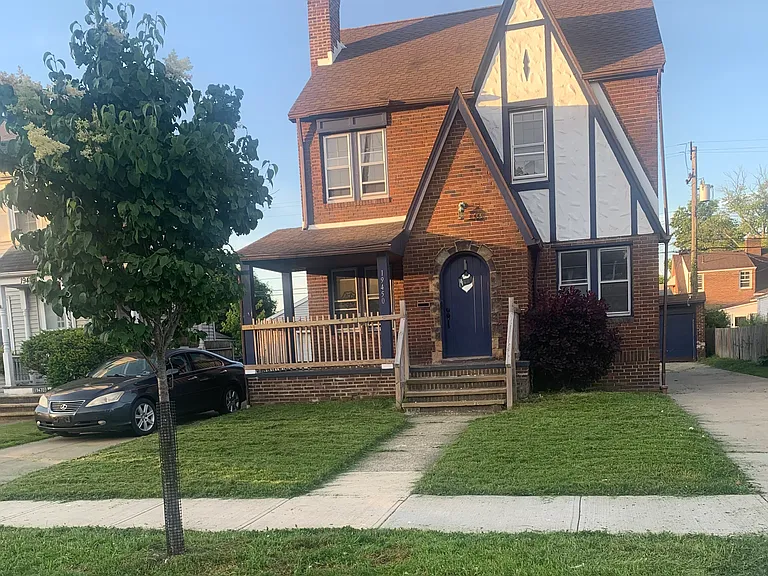 19450 Monterey Ave — Photo 15