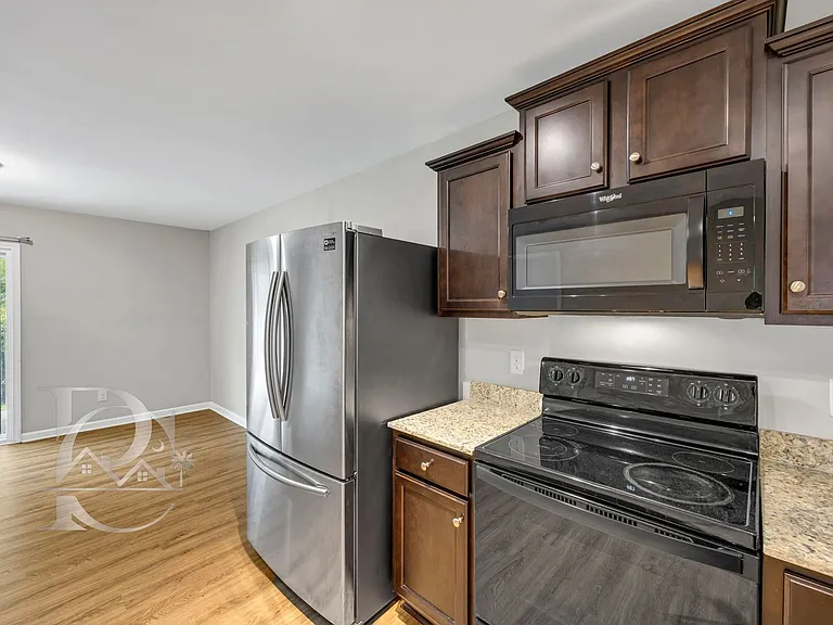 107 Nobility Dr — Photo 7