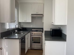 231 1st St #2, Huntington Beach, CA 92648