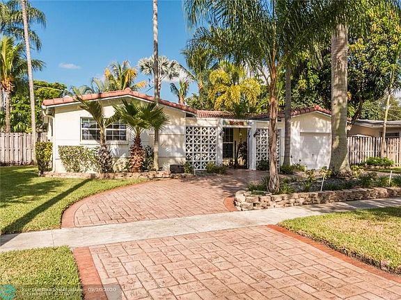2nd image of 5007 SW 88th Ter