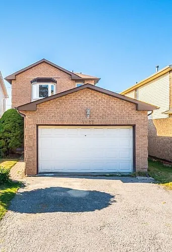 1927 Parkside Dr Photo 1