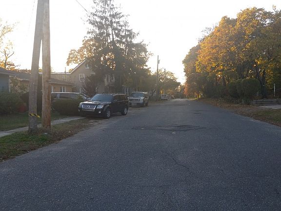 4th image of 30 E Garfield Ave