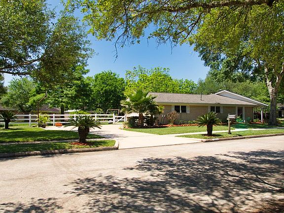 5th image of 1818 Cripple Creek Ln