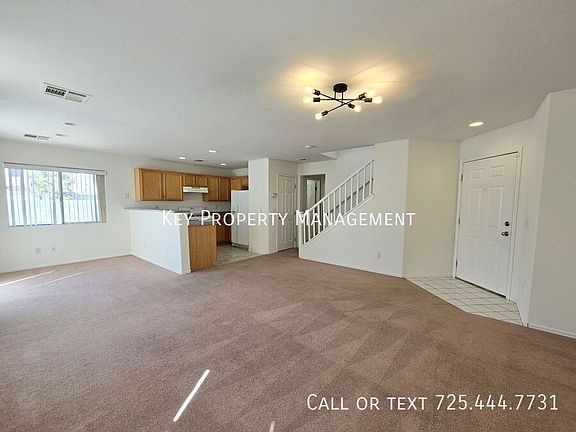 2nd image of 10667 Alondra Peak St