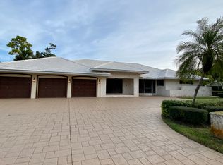 4567 S Lake Dr, Boynton Beach, FL 33436