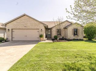 8417 W Ashford Ln, Muncie, IN 47304