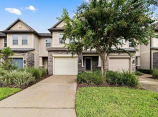 7039 Beauhaven Ct, Jacksonville, FL 32258