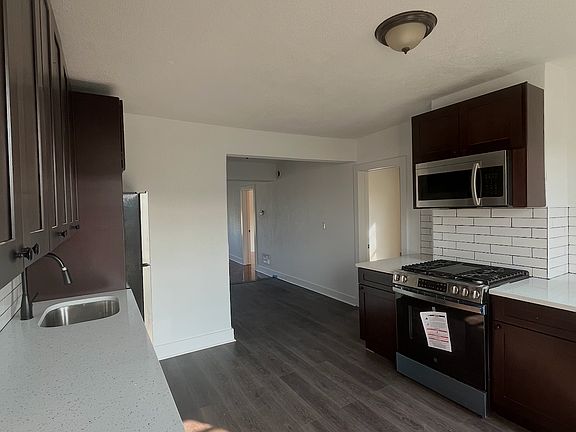 Brand New Stainless Steel Appliances!