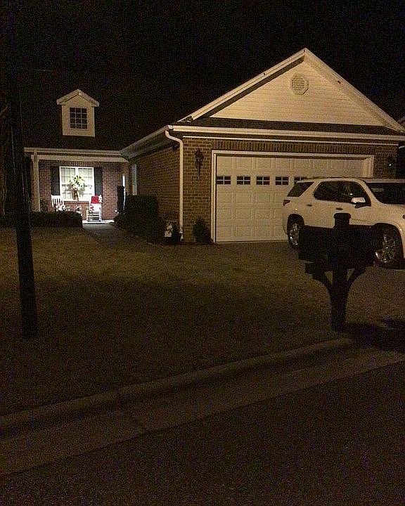 1st image of 120 Chafin Pl