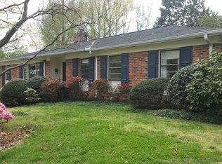 1501 Ferncliff Rd, Charlotte, NC 28211