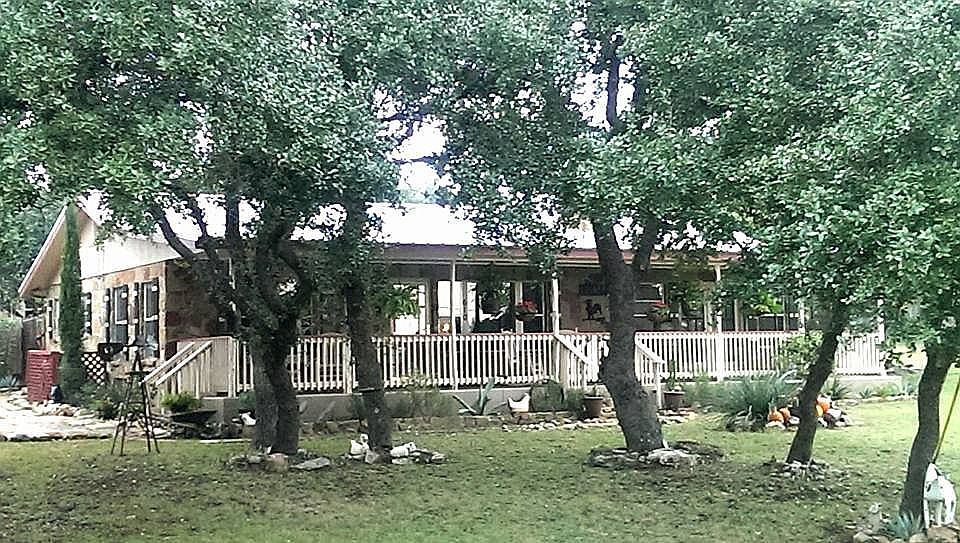 1st image of 610 Nomad Dr