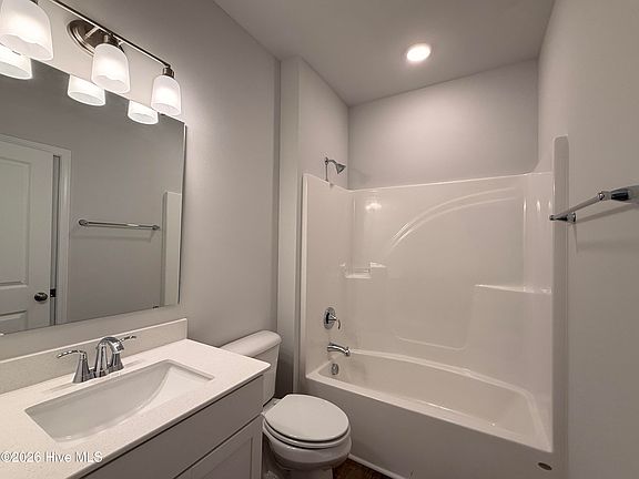 5th image of 163 Laborde Lane