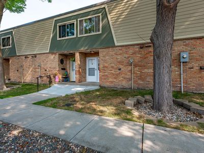7357 W Franklin Ave, Minneapolis, MN, 55426
