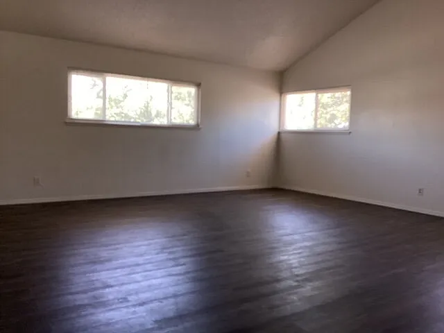 44745 Christie Ave — Photo 9