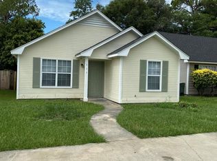135 Blue Pool Dr, Valdosta, GA 31602