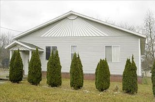 2nd image of 128 Newburn Dr