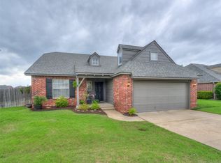 12534 S 4th St, Jenks, OK 74037