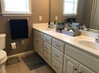 915 Woodard Dr, Conway, AR 72034