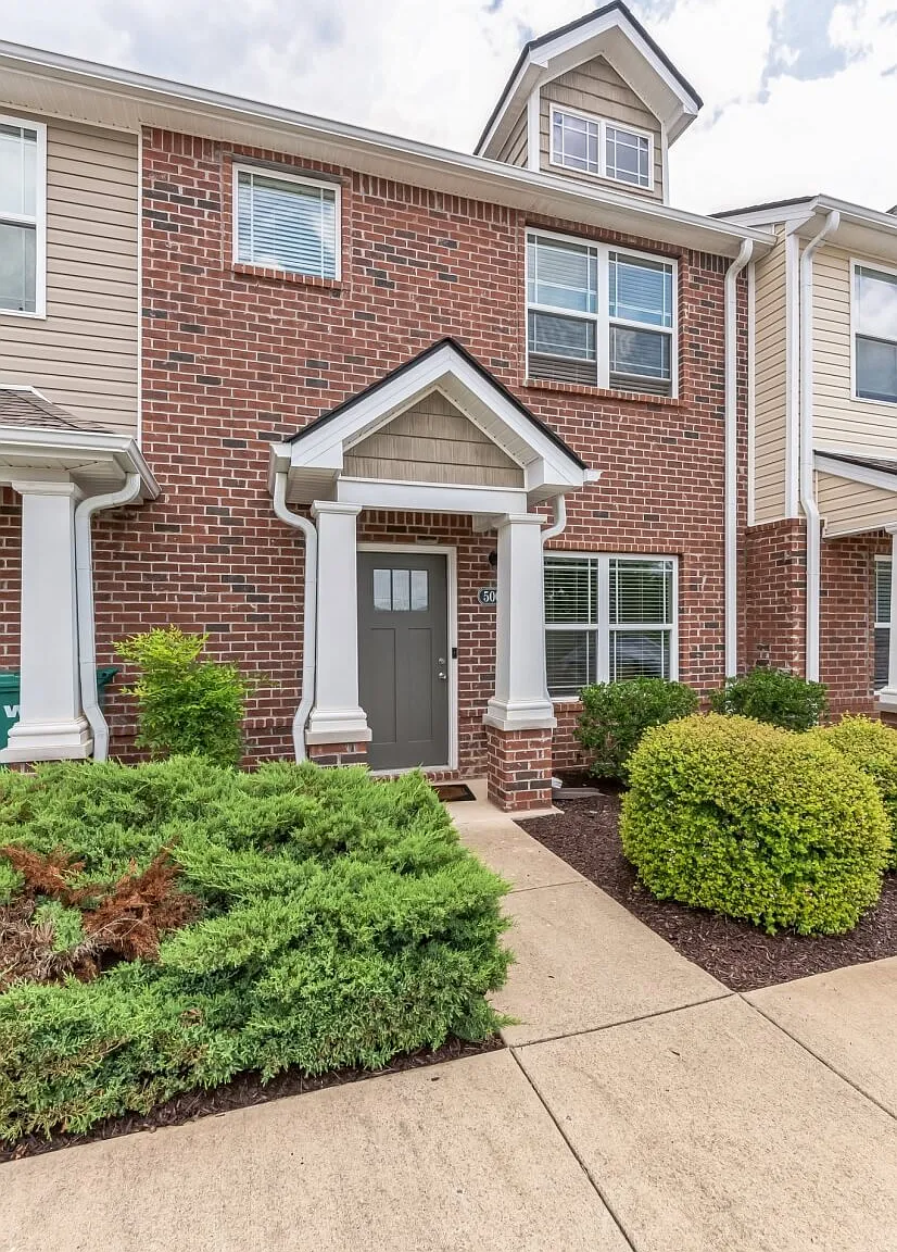 Spring Hill TN Furnished Rental near GM — Photo 2
