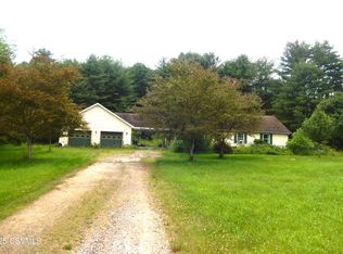 32 School House Rd, Benton, PA 17814