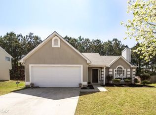 10419 Tobano Trl, Jonesboro, GA