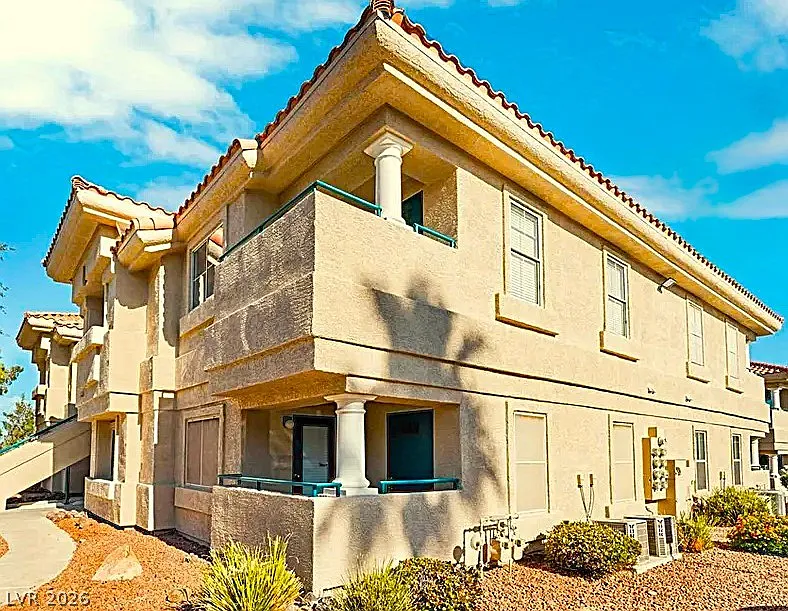 2 bed, 2.0 bath, 1149 sqft, $2,500 — Photo 3