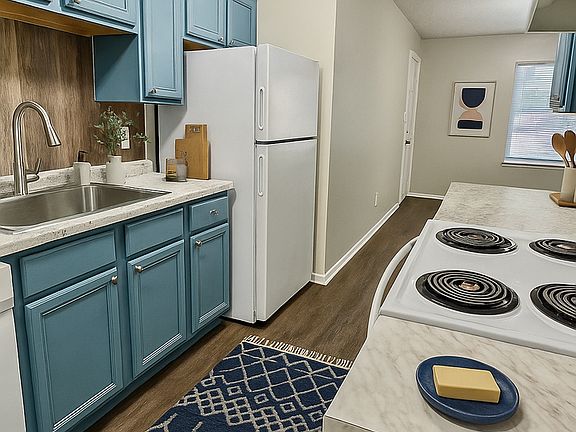 3rd image of 4121 Whistlers Way