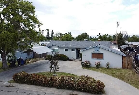 2nd image of 2548 W Howard Avenue