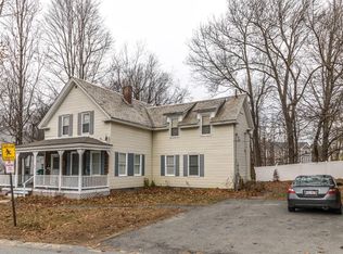 17 Ellis St, Fitchburg, MA 01420