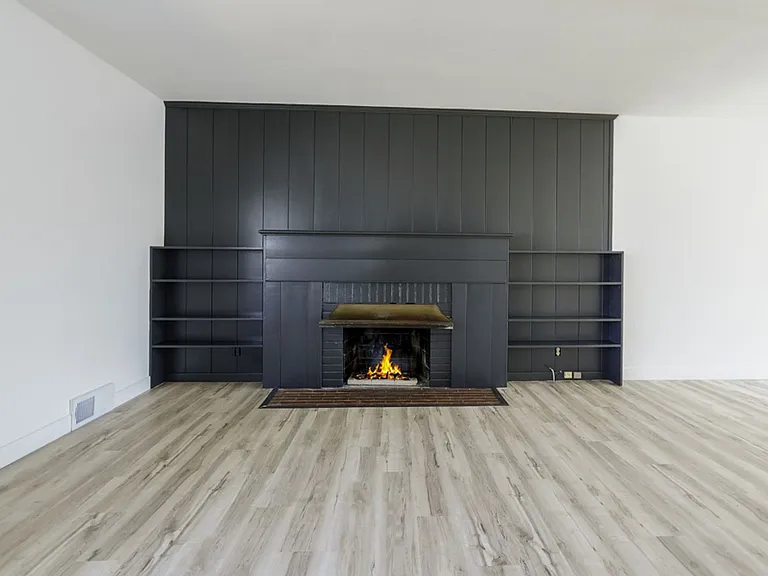 1122 Franklin St — Photo 6