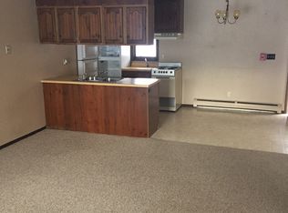 1104 Pleasant St APT 5, Bismarck, ND 58504