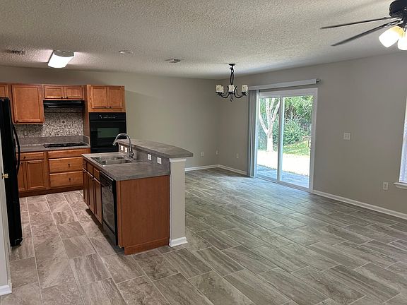 Kitchen and dining area