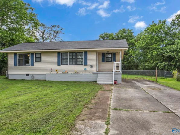 1607 10th Avenue Ct SE, Decatur, AL 35601