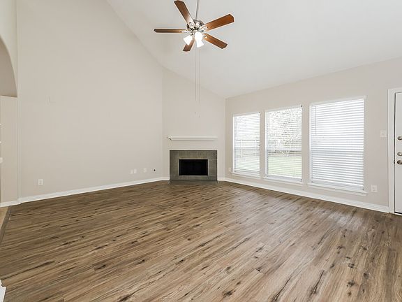 4th image of 26118 Cypresswood Dr